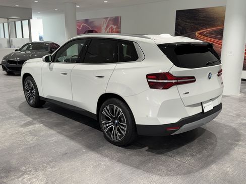 New 2026 BMW X3 xDrive30 w/ Convenience Package image 5