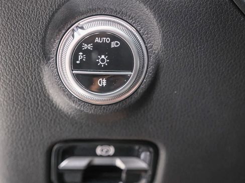 Certified 2022 Mercedes-Benz C 300 Sedan image 15