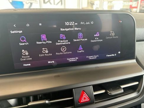 Certified 2024 Kia Seltos SX w/ SX Sunroof Package AWD/4WD image 22