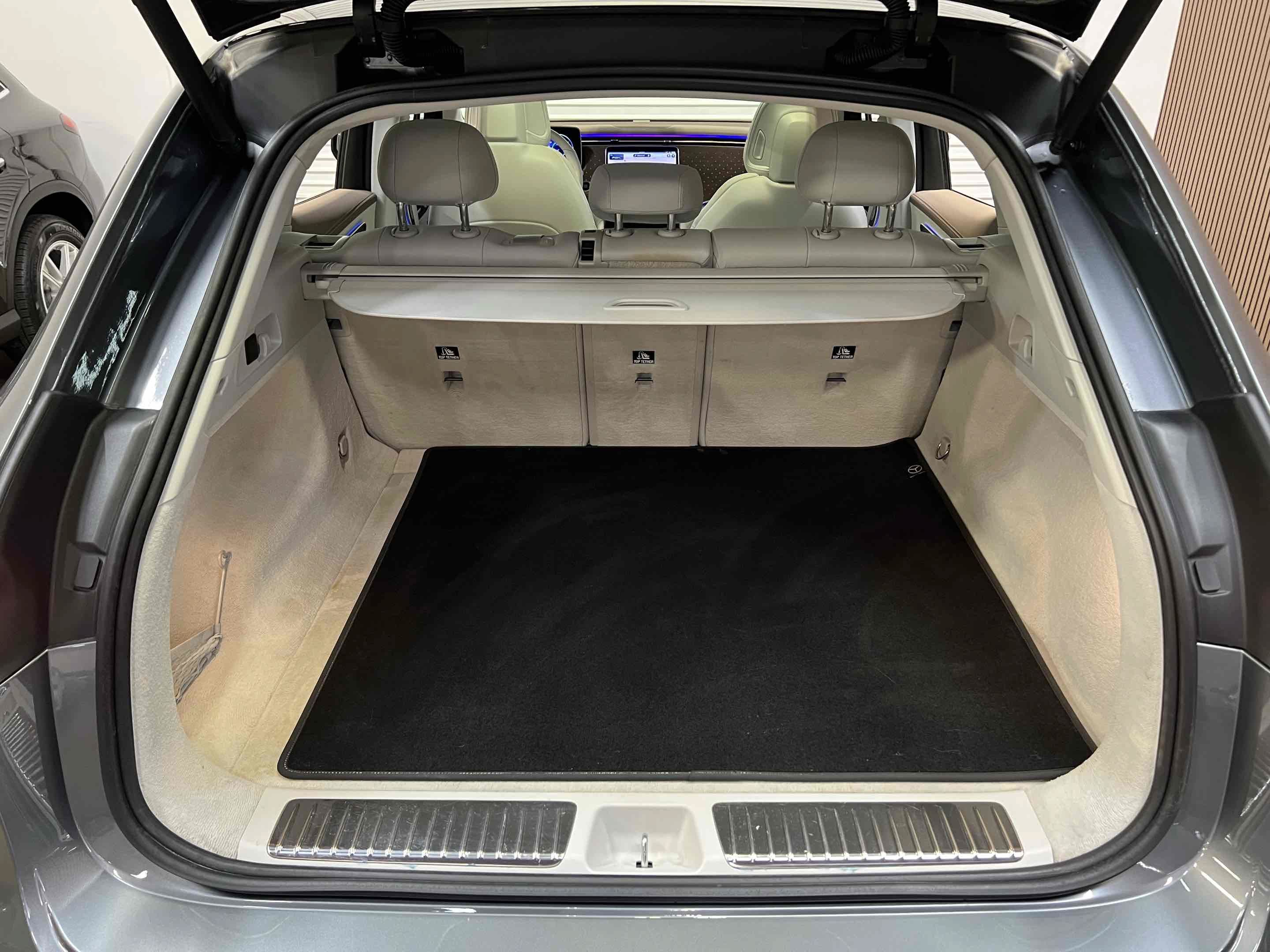 Used 2023 Mercedes-Benz EQE 350+ SUV w/ Exclusive Trim Package image 89
