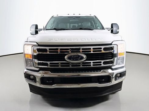 Used 2024 Ford F350 XL w/ XL Chrome Package image 2