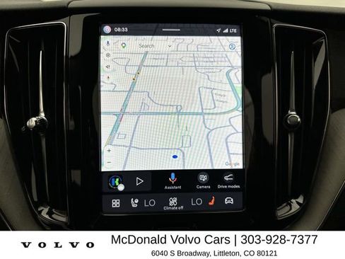 Certified 2025 Volvo XC60 B5 Plus AWD/4WD image 18