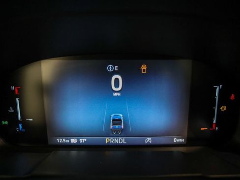 New 2025 Ford Maverick XLT w/ XLT Luxury Package image 13