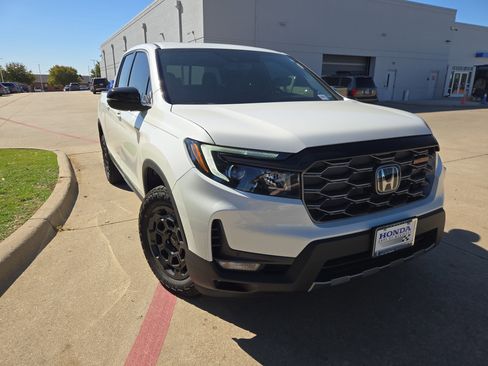 New 2026 Honda Ridgeline TrailSport+ image 2