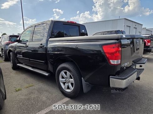Used 2012 Nissan Titan SV w/ SV Value Truck Pkg RWD image 5