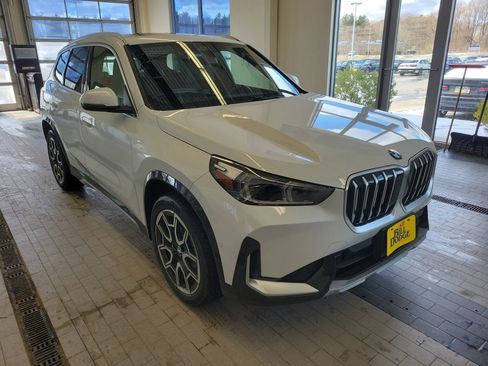 New 2026 BMW X1 xDrive28i w/ Convenience Package AWD/4WD image 9
