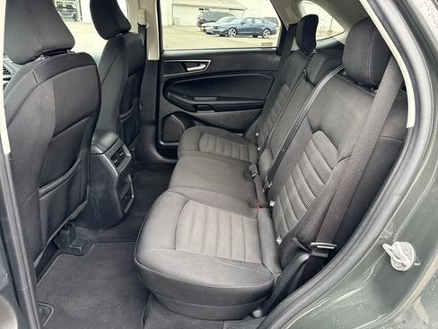 Used 2022 Ford Edge SEL AWD/4WD image 16