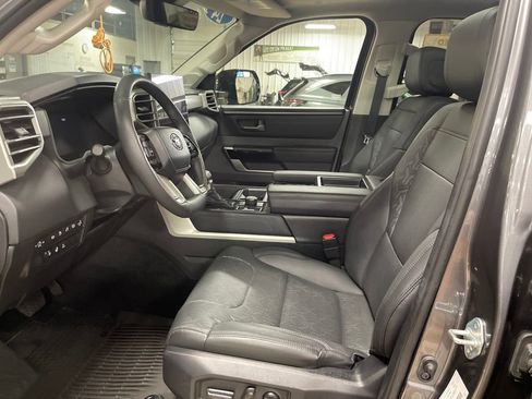 Used 2024 Toyota Tundra 1794 Edition image 9