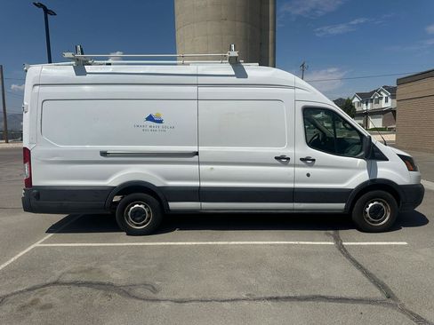 Used 2019 Ford Transit 250 148 High Roof Extended RWD image 6