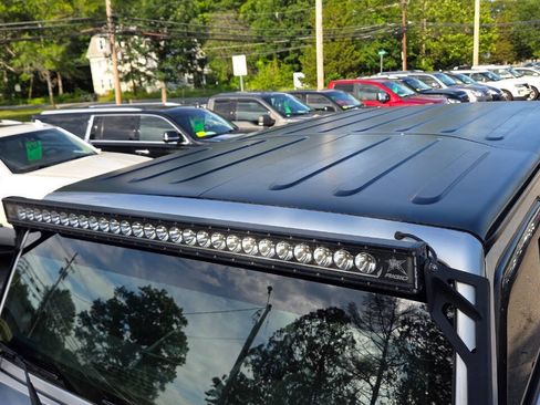 Used 2010 Jeep Wrangler Unlimited Sahara w/ Dual Top Group AWD/4WD image 26