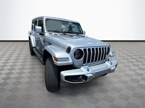 Used 2023 Jeep Wrangler Unlimited Rubicon 4xe w/ Cold Weather Group AWD/4WD image 4