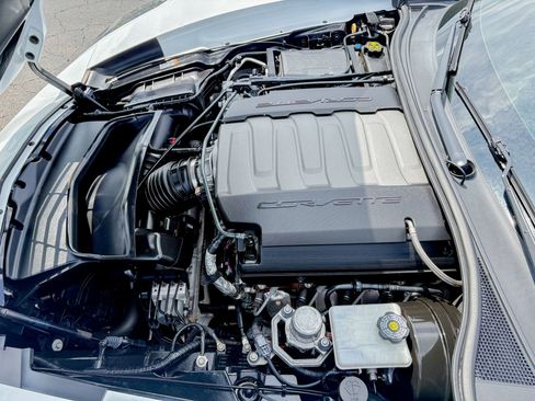 Used 2017 Chevrolet Corvette Stingray Coupe image 35