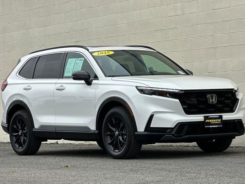 Used 2025 Honda CR-V Sport image 2