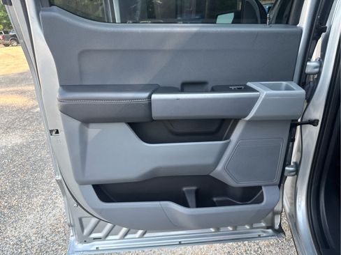 Used 2023 Ford F150 XLT RWD image 34