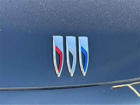 New 2025 Buick Envision Preferred image 37