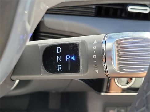 New 2026 Hyundai Ioniq 5 Limited image 8