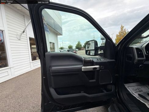 Used 2021 Ford F250 Lariat AWD/4WD image 12