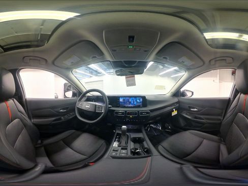 New 2026 Nissan Sentra SR w/ SR Premium Package FWD image 38