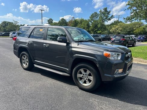 Used 2012 Toyota 4Runner SR5 w/ Convenience Pkg AWD/4WD image 1
