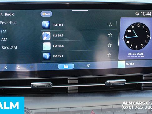 Used 2025 Hyundai Kona SEL FWD image 30
