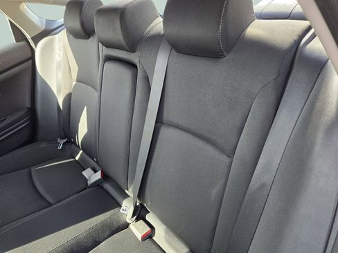 Used 2017 Honda Civic EX-T image 27