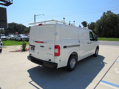 Used 2020 Nissan NV 2500 S image 17