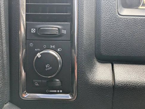 Used 2017 RAM 1500 Sport w/ Convenience Group AWD/4WD image 16