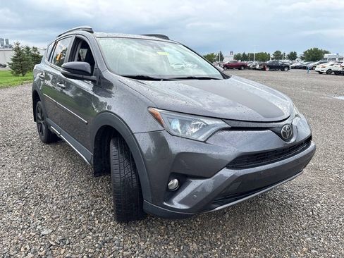 Used 2018 Toyota RAV4 Adventure AWD/4WD image 14
