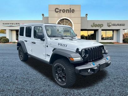 Used 2023 Jeep Wrangler Unlimited w/ Sun & Screen Package