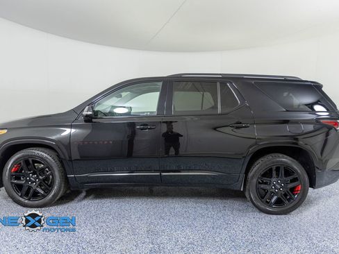 Used 2020 Chevrolet Traverse Premier w/ Redline Edition image 4