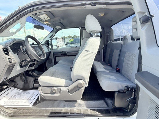 Used 2015 Ford F250 XL w/ Power Equipment Group AWD/4WD image 14