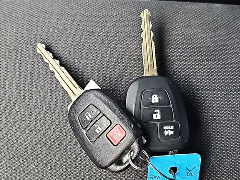 Used 2015 Scion tC image 13