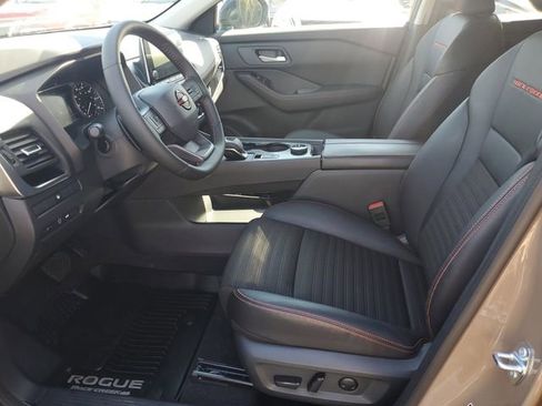 Certified 2025 Nissan Rogue Rock Creek image 11