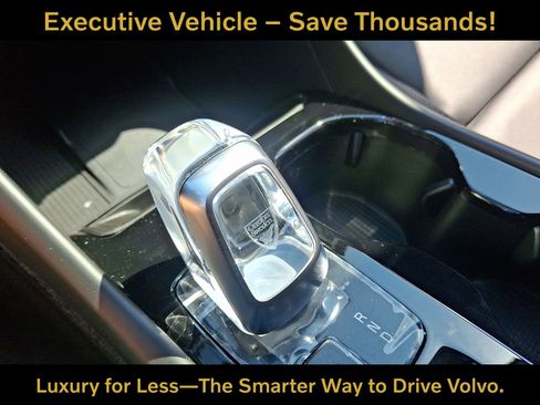 Certified 2026 Volvo XC40 B5 Plus w/ Protection Package Premier AWD/4WD image 16