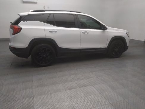 Used 2020 GMC Terrain SLE w/ Driver Convenience Package FWD image 10