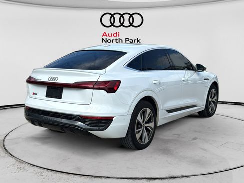 Used 2024 Audi Q8 e-tron Premium Plus w/ Premium Plus Package AWD/4WD image 7