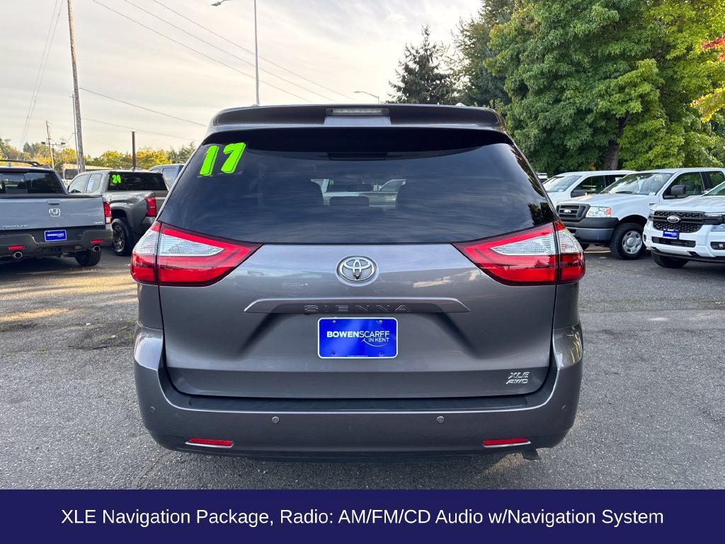 Used 2017 Toyota Sienna XLE w/ XLE Navigation Package AWD/4WD image 5