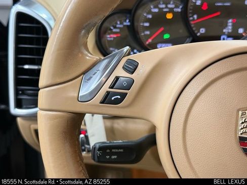 Used 2012 Porsche Cayenne image 16