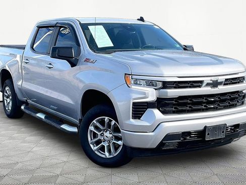 Used 2022 Chevrolet Silverado 1500 RST image 3