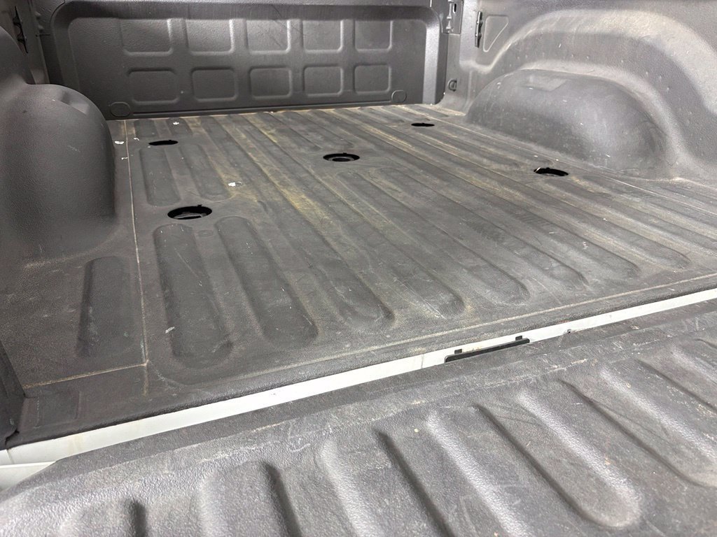 Used 2024 RAM 3500 Laramie w/ Towing Technology Group AWD/4WD image 37