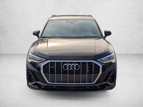 Certified 2023 Audi Q3 2.0T Premium Plus w/ Premium Plus Package AWD/4WD image 2