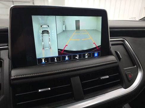 Certified 2022 GMC Yukon XL SLT w/ SLT Luxury Package image 15