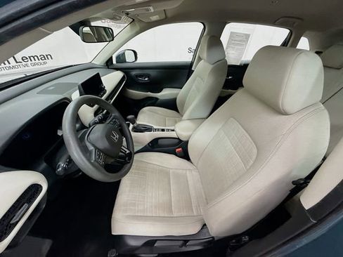 Used 2023 Honda HR-V LX image 21