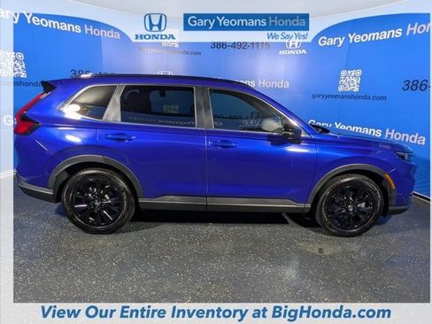 Used 2024 Honda CR-V Sport Touring image 3