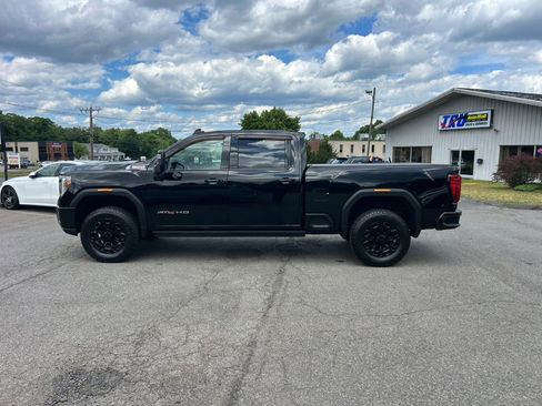 Used 2021 GMC Sierra 3500 AT4 w/ AT4 Premium Plus Package AWD/4WD image 3