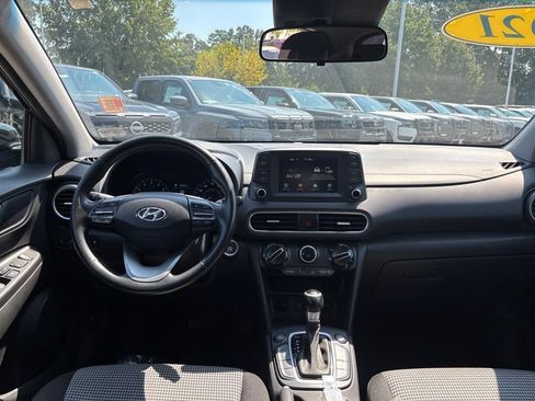 Used 2021 Hyundai Kona SEL AWD/4WD image 8
