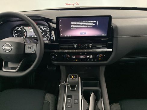 New 2026 Nissan Pathfinder SV image 20