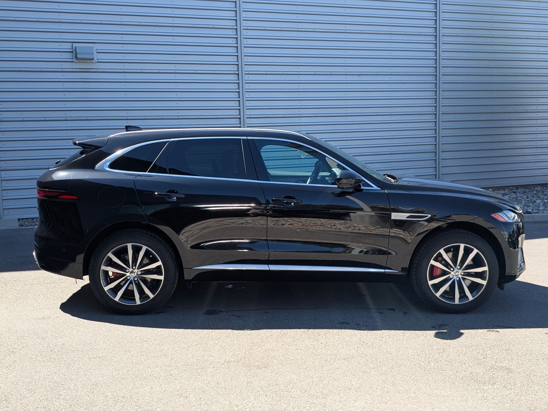 New 2026 Jaguar F-PACE R-Dynamic S AWD/4WD image 4