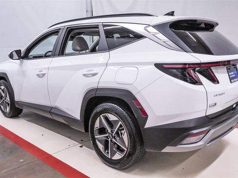 Certified 2025 Hyundai Tucson SEL image 8