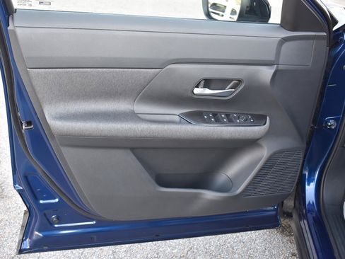 Used 2026 Nissan Kicks SV w/ Cold Weather Package FWD image 20